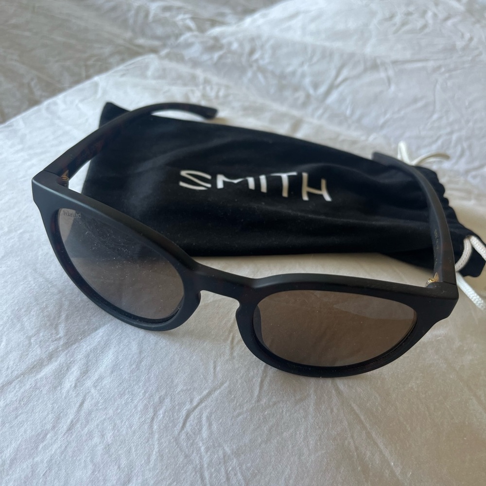 SMITH Dark Brown Sunglasses